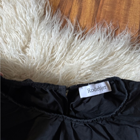 Rodebjer Women’s Puff Sleeve Cotton Blouse Black - Picture 4 of 7